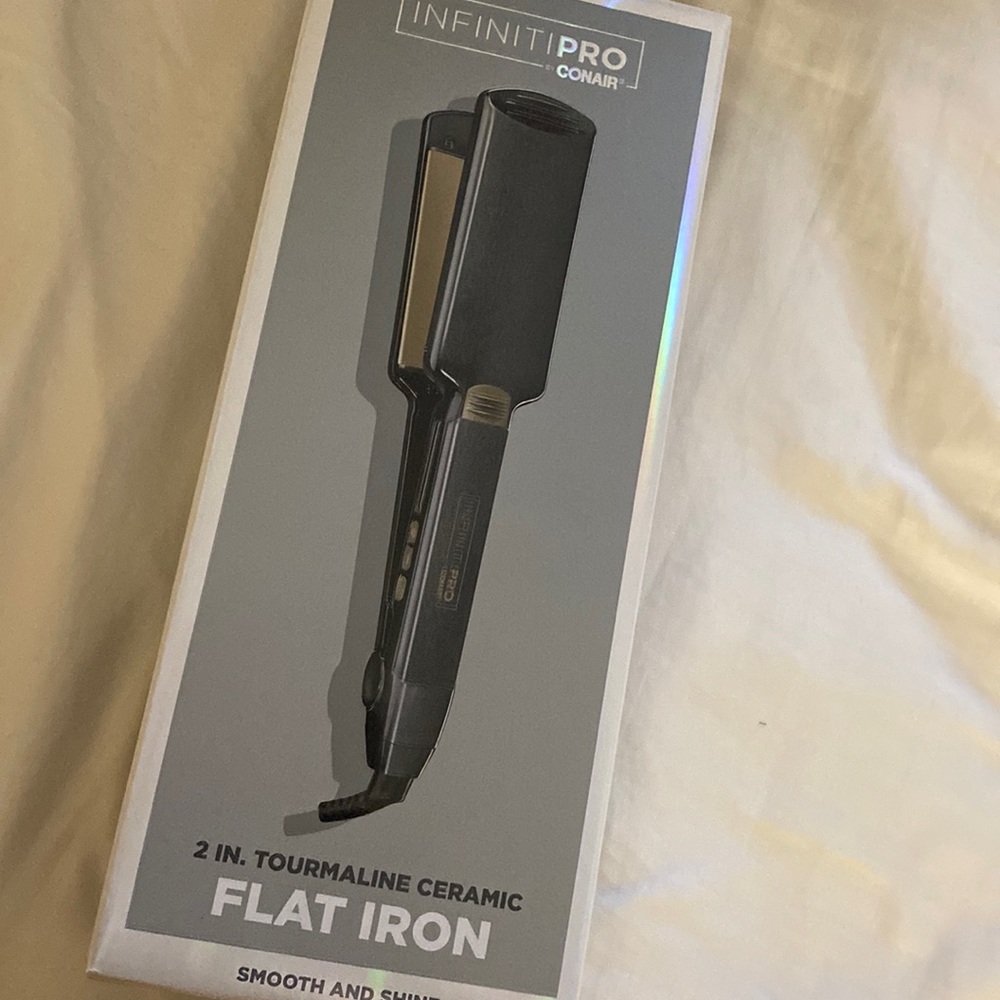Flat iron